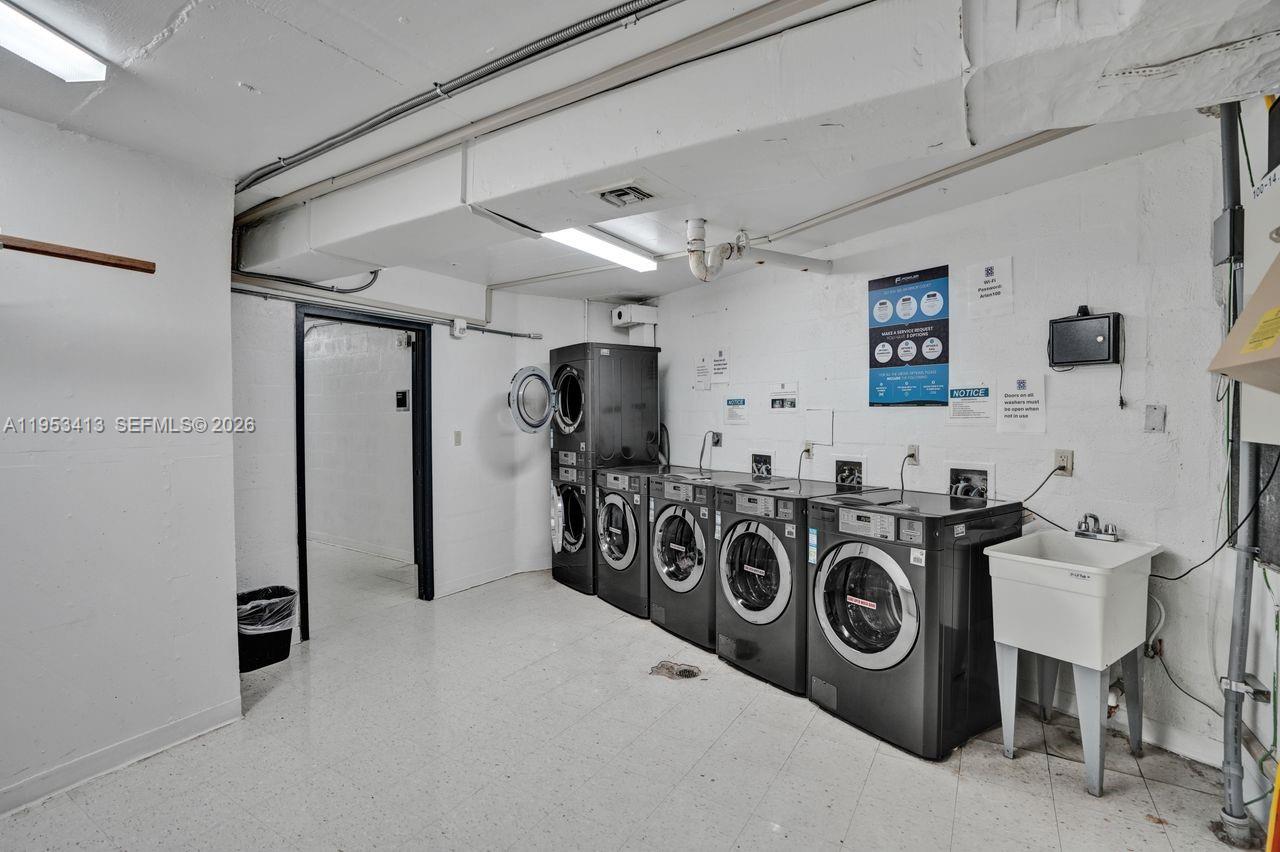 image Arlen House East29