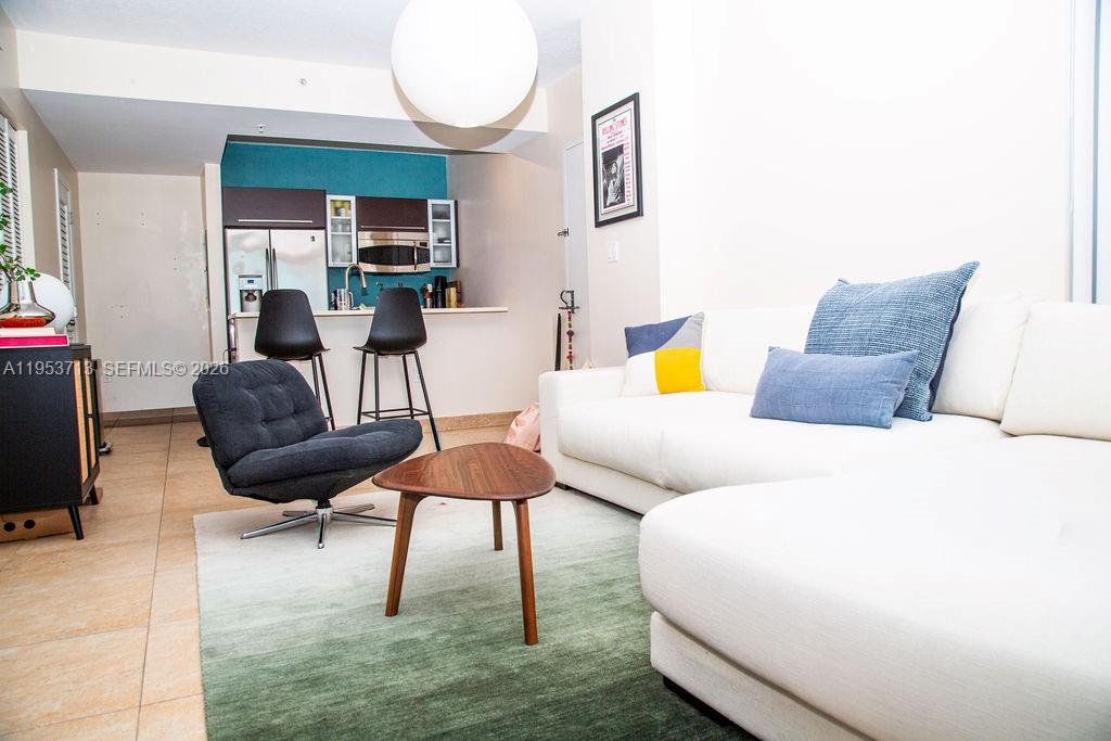 image Gallery Art Condos10