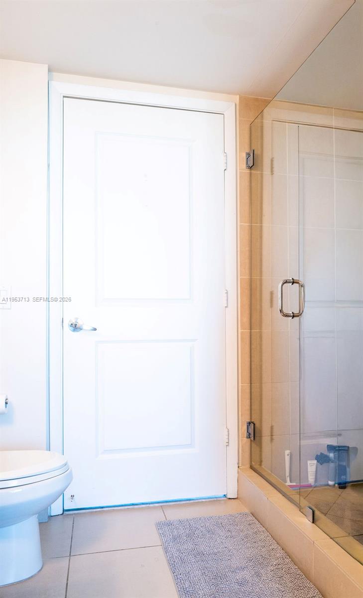 image Gallery Art Condos20