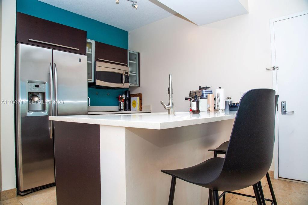 image Gallery Art Condos2