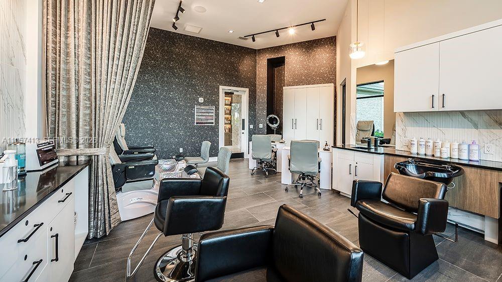 15323 Lucerna #204 Naples, FL 34114