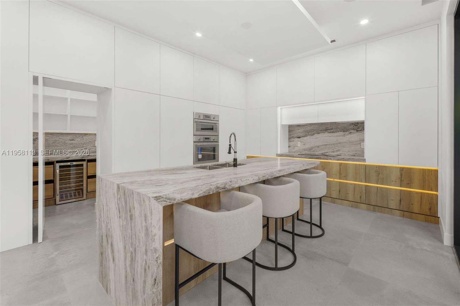 441 NW 44th St Miami, FL 33127