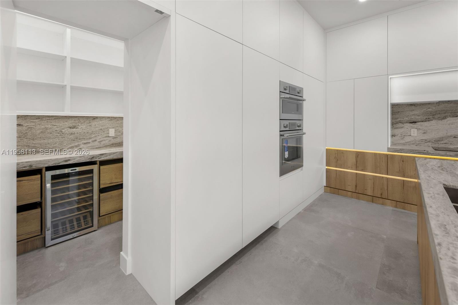 441 NW 44th St Miami, FL 33127