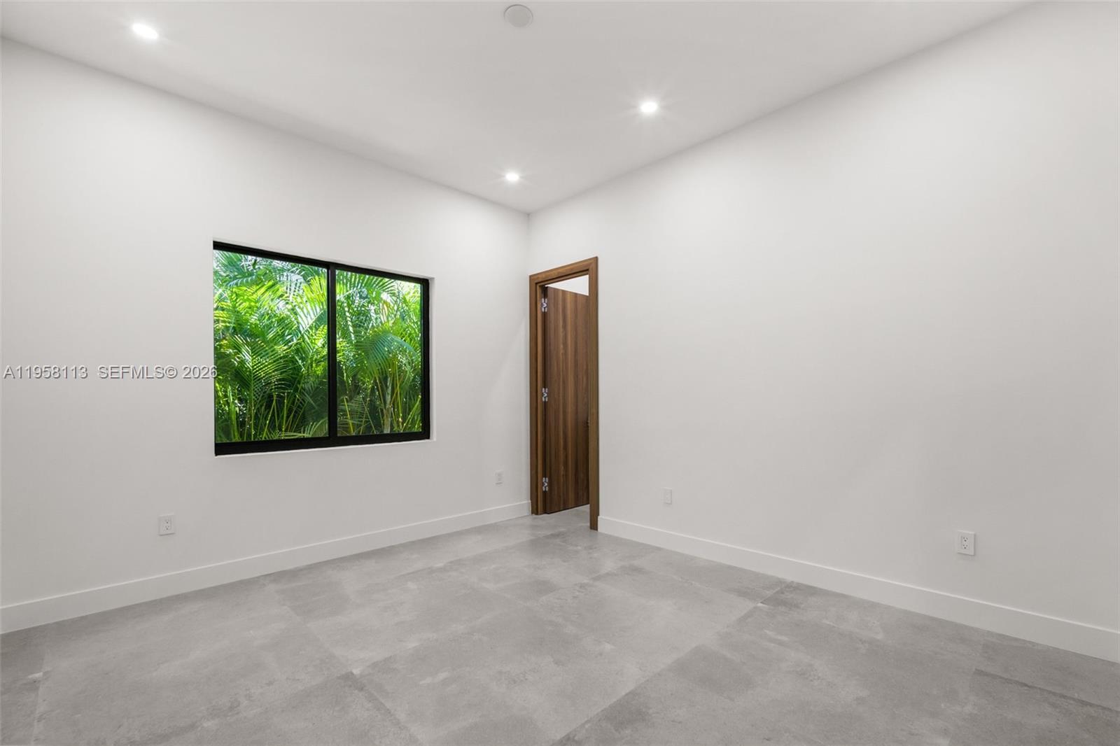 441 NW 44th St Miami, FL 33127