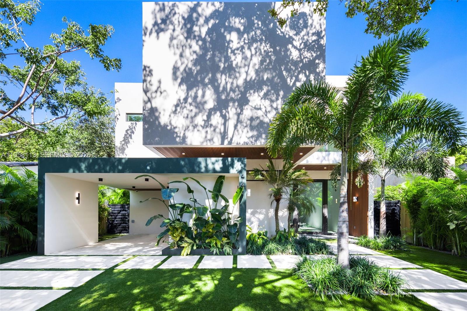 441 NW 44th St Miami, FL 33127