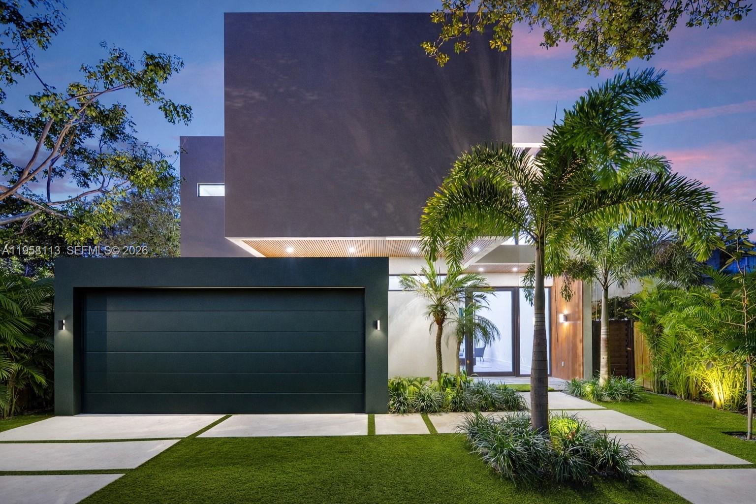 441 NW 44th St Miami, FL 33127