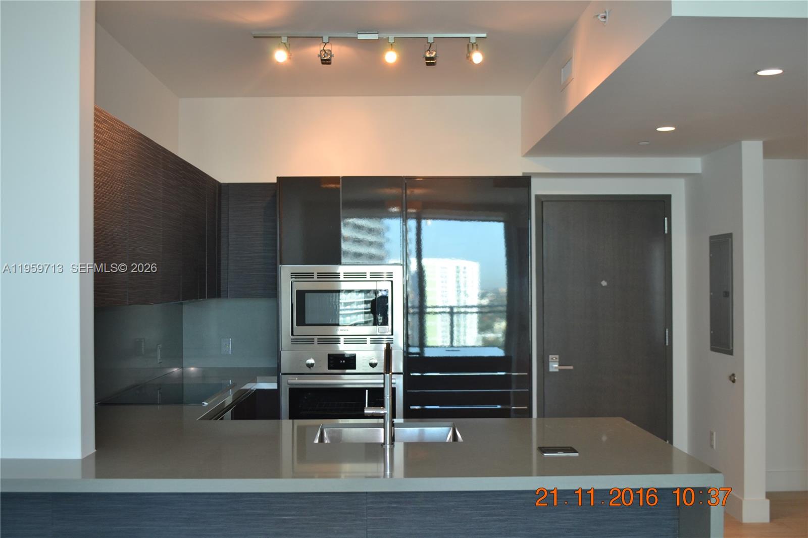 image The Bond on Brickell2