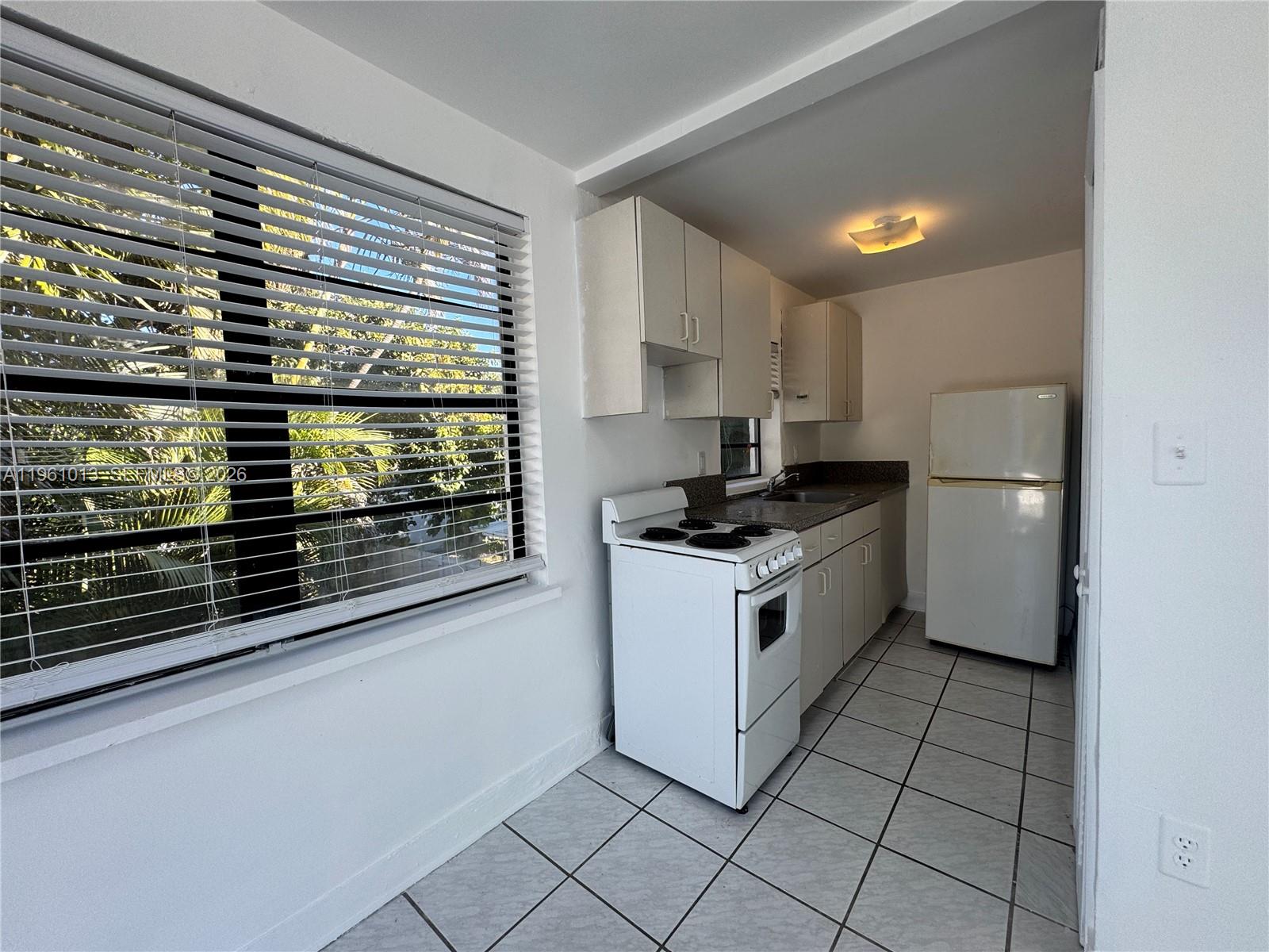 2633 SW 34th Ave Miami, FL 33133