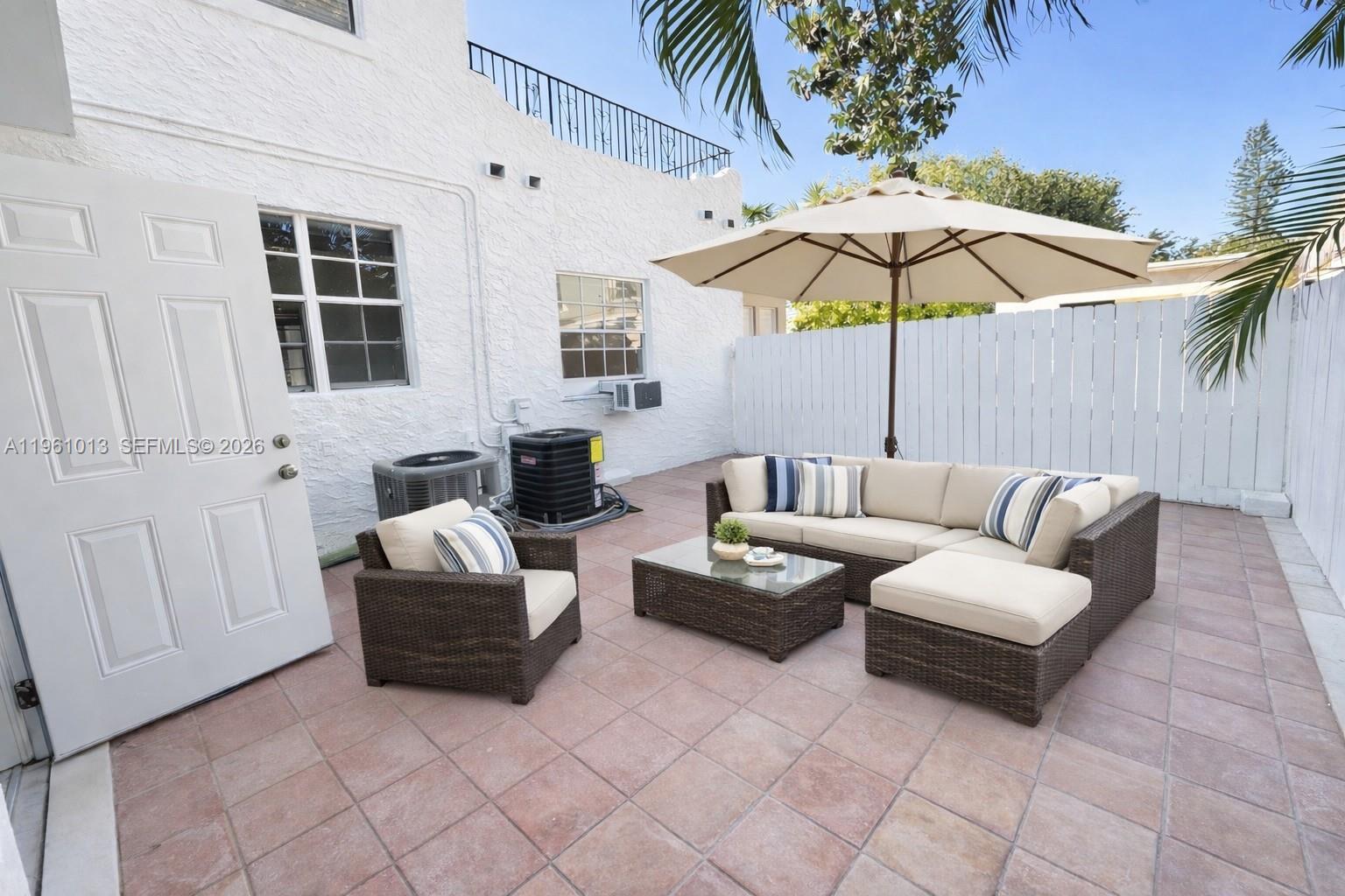 2633 SW 34th Ave Miami, FL 33133