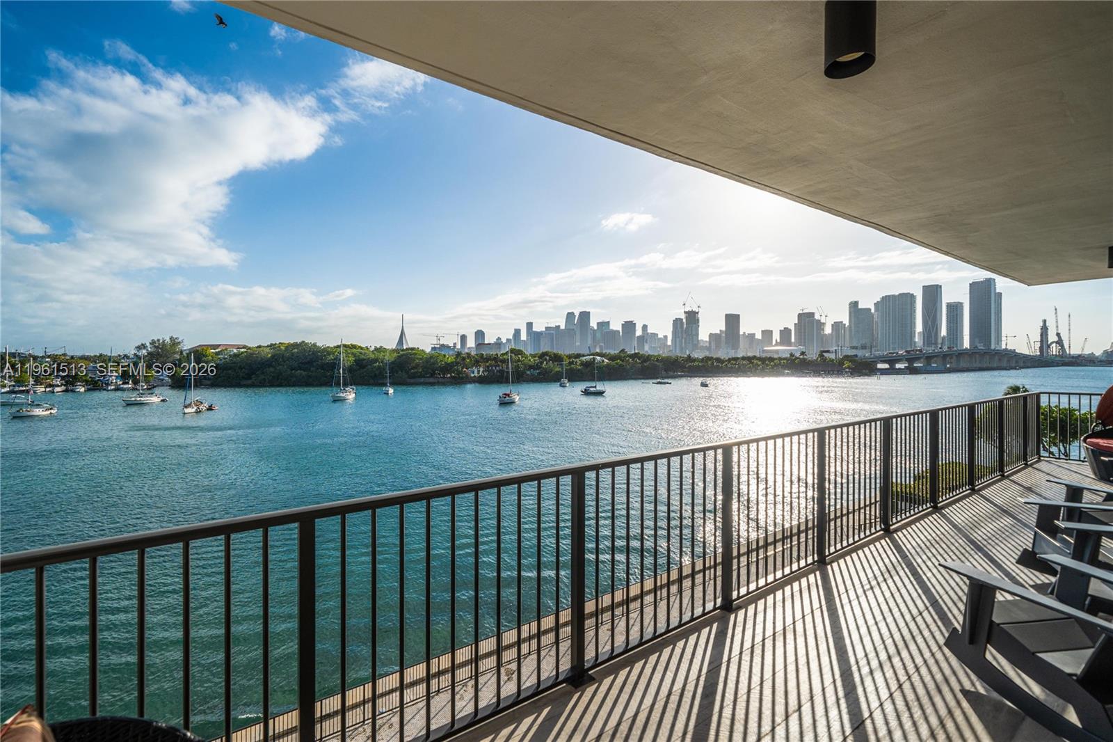 1000 Venetian Way #403 Miami Beach, FL 33139