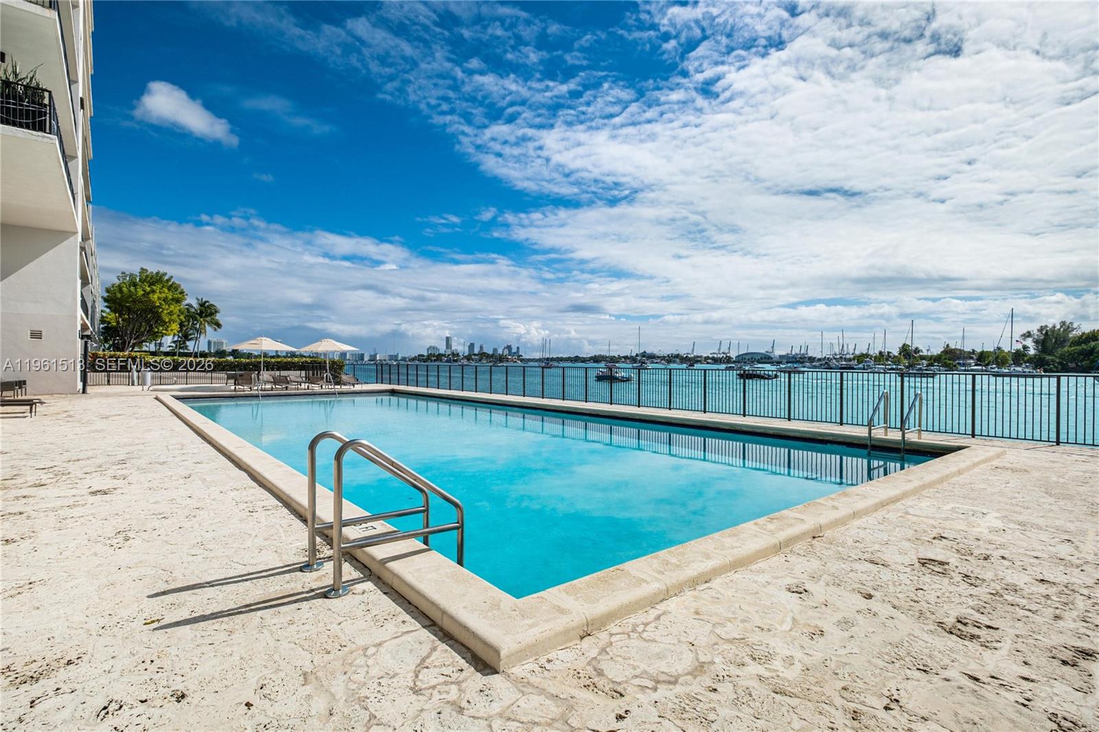 1000 Venetian Way #403 Miami Beach, FL 33139