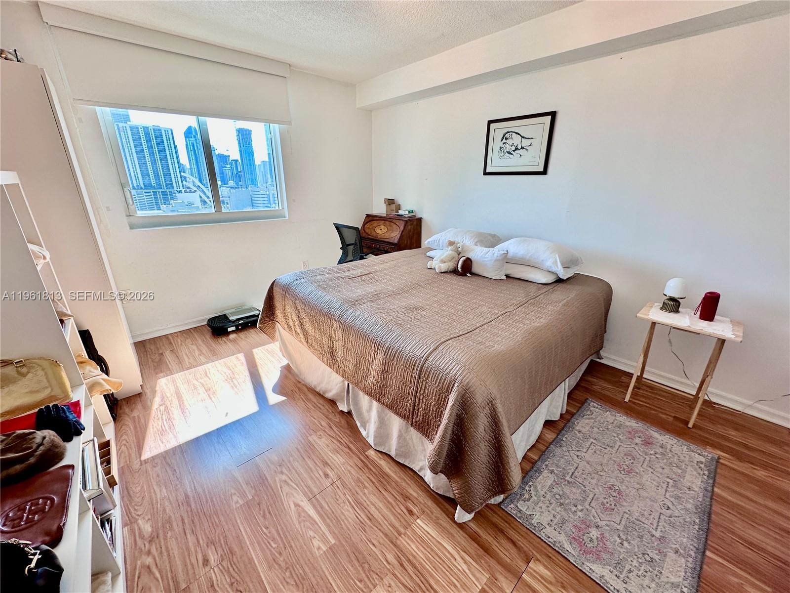 image 1800 Biscayne Plaza17