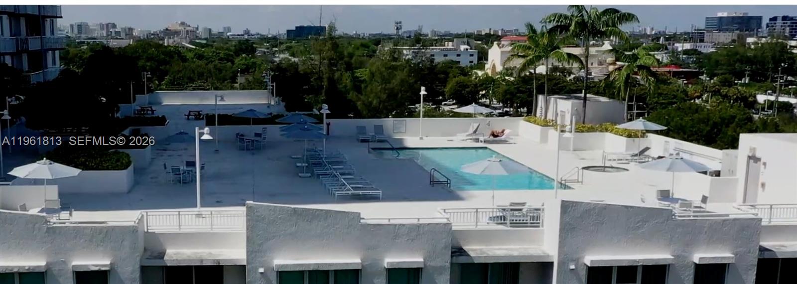 image 1800 Biscayne Plaza25