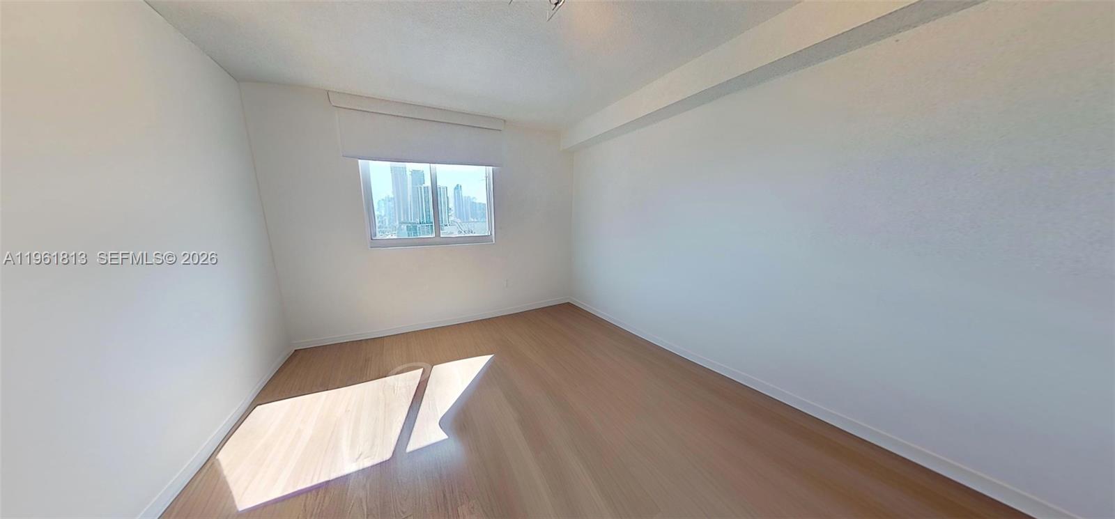 image 1800 Biscayne Plaza34