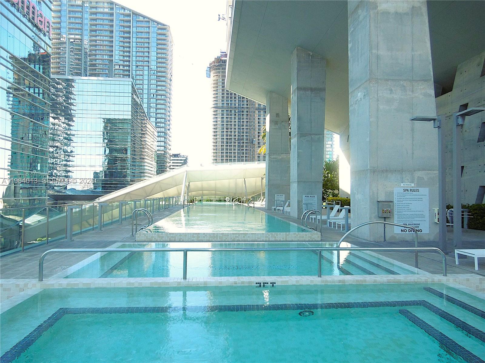 image Reach Brickell City Centre35