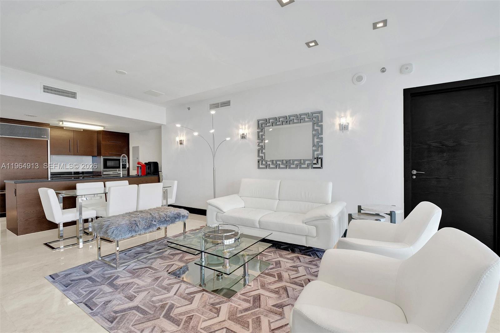 image Icon Brickell I12