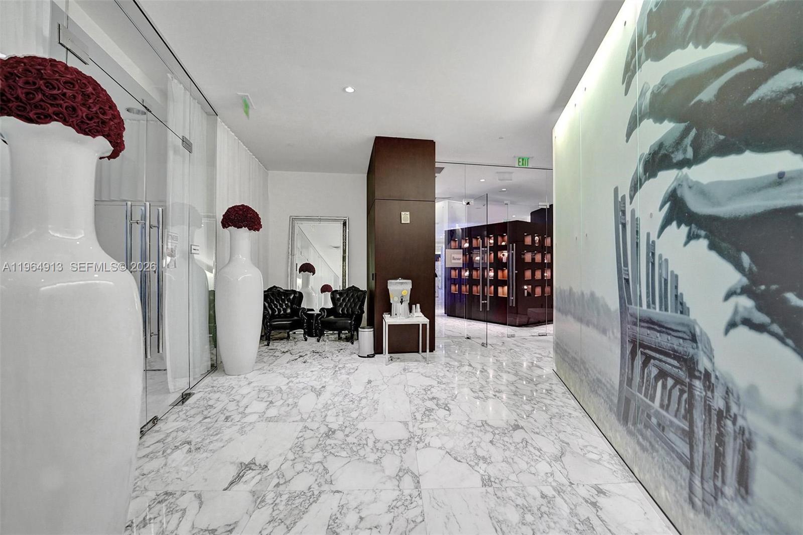 image Icon Brickell I54