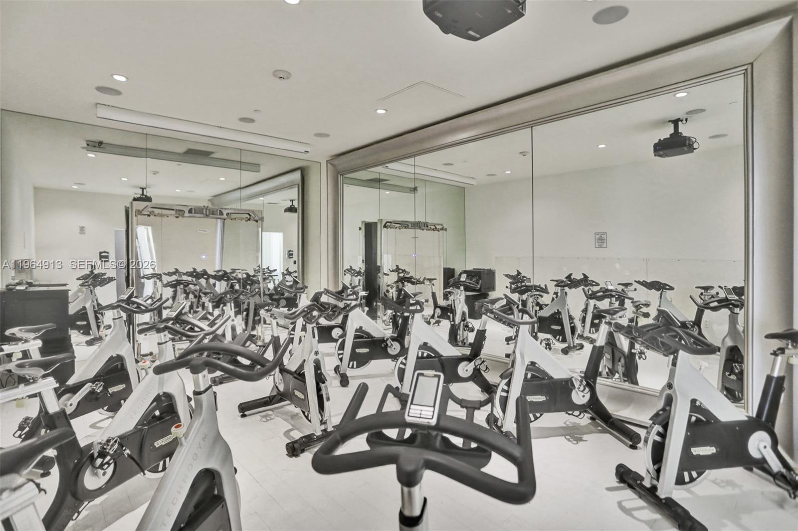 image Icon Brickell I63