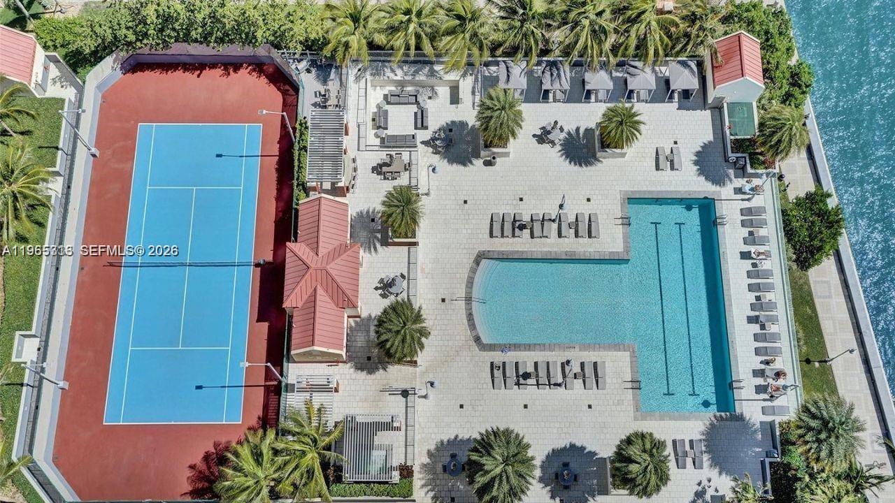 image The Mark on Brickell9