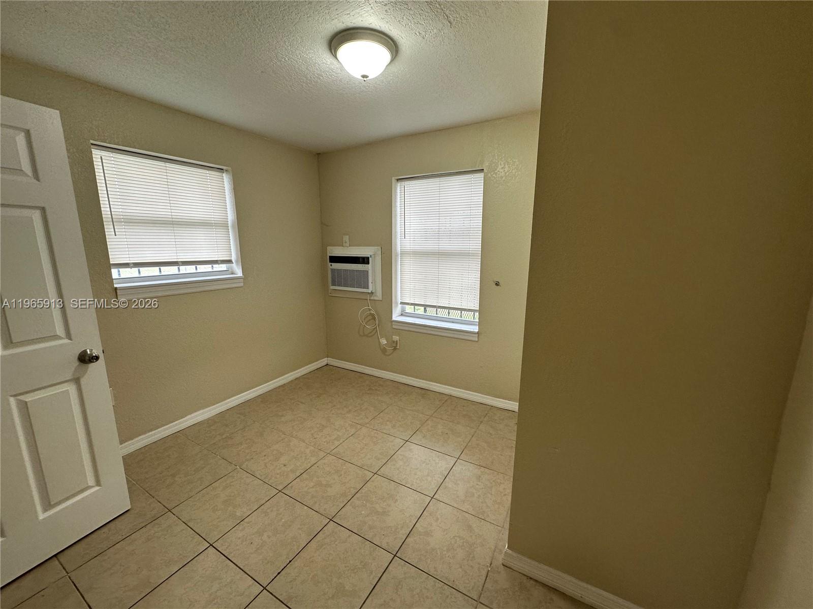 11815 SW 213th St Miami, FL 33177