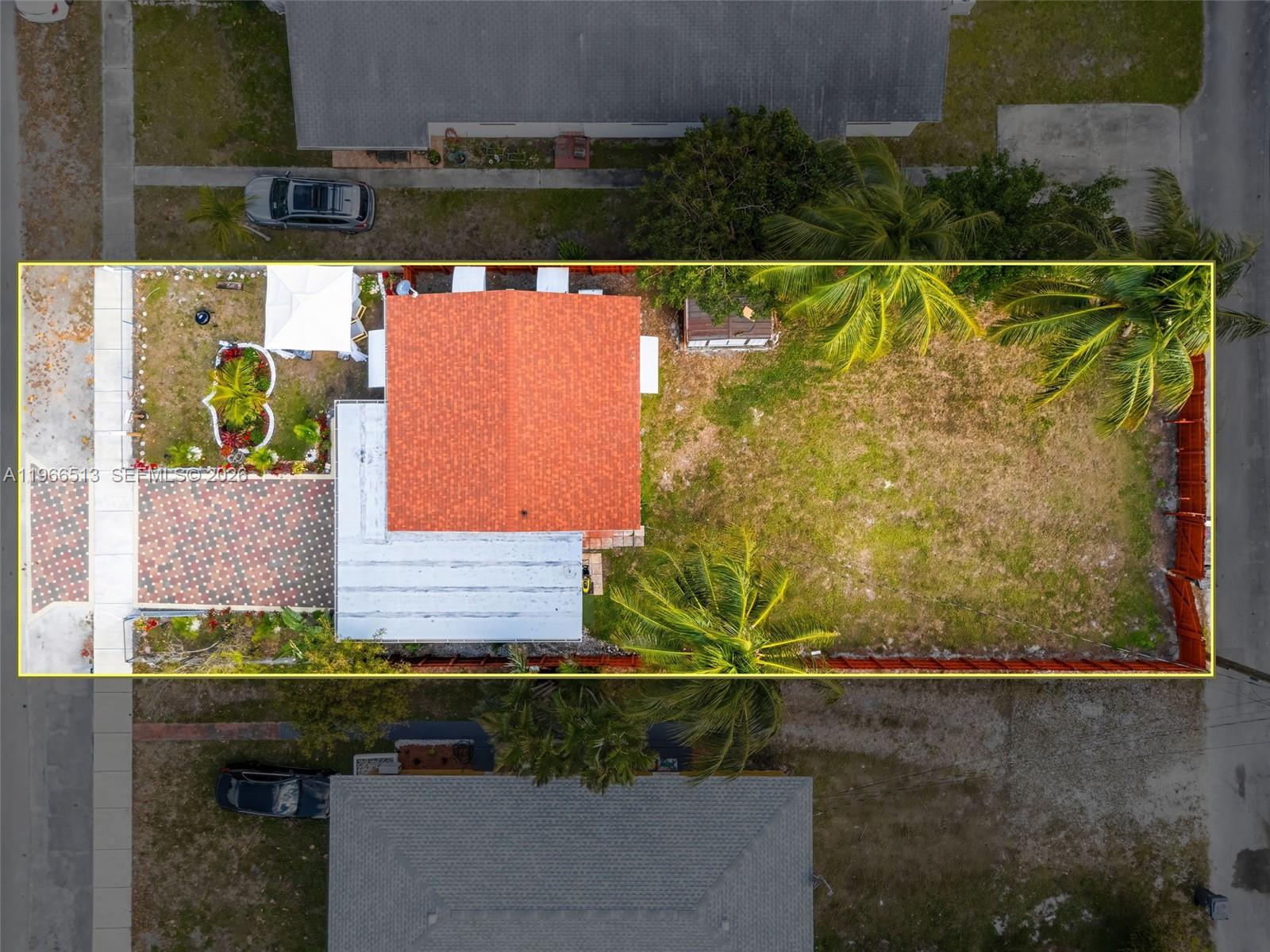 2210 Roosevelt St Hollywood, FL 33020