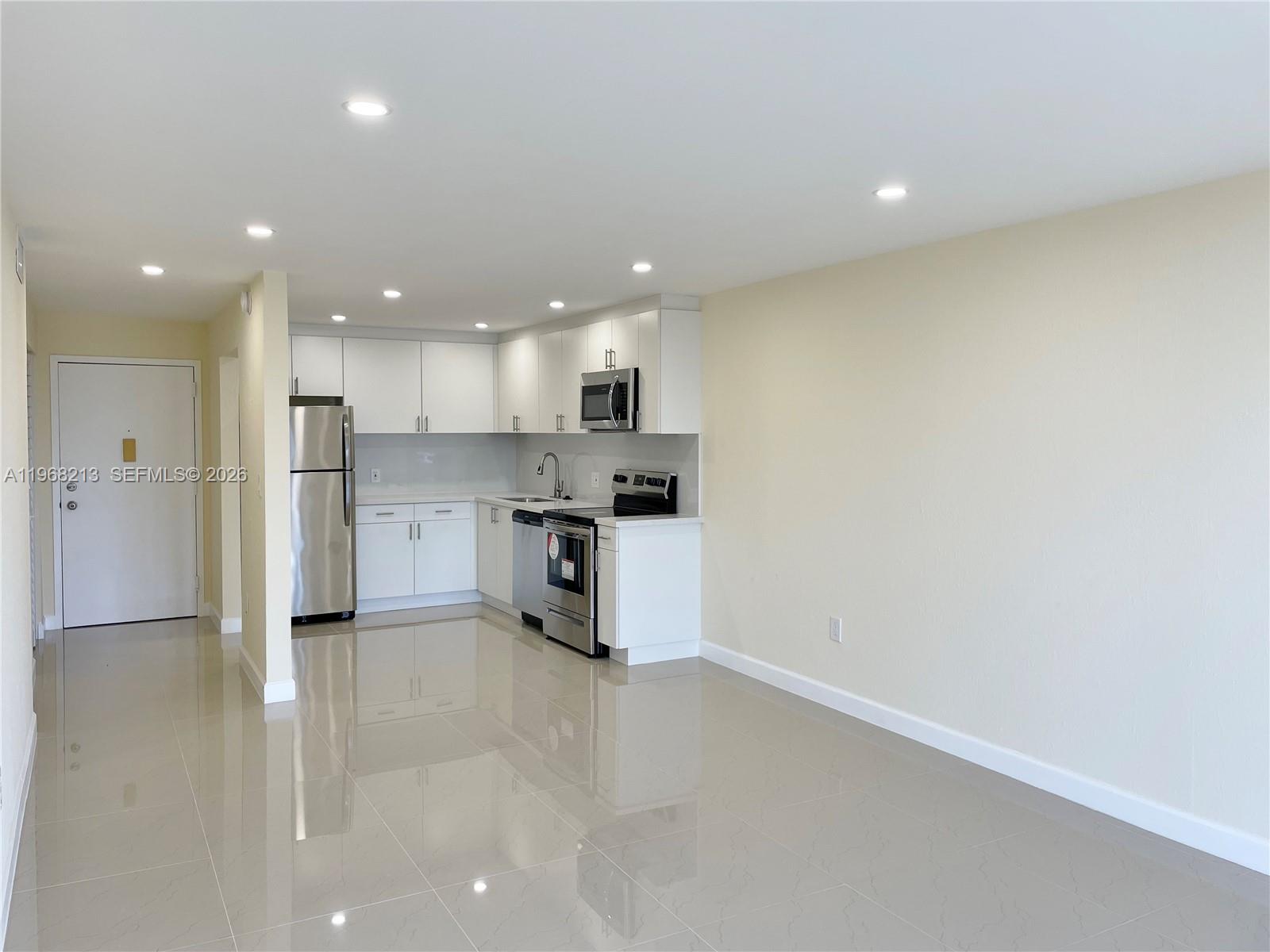 16950 W Dixie Hwy #A322 North Miami Beach, FL 33160