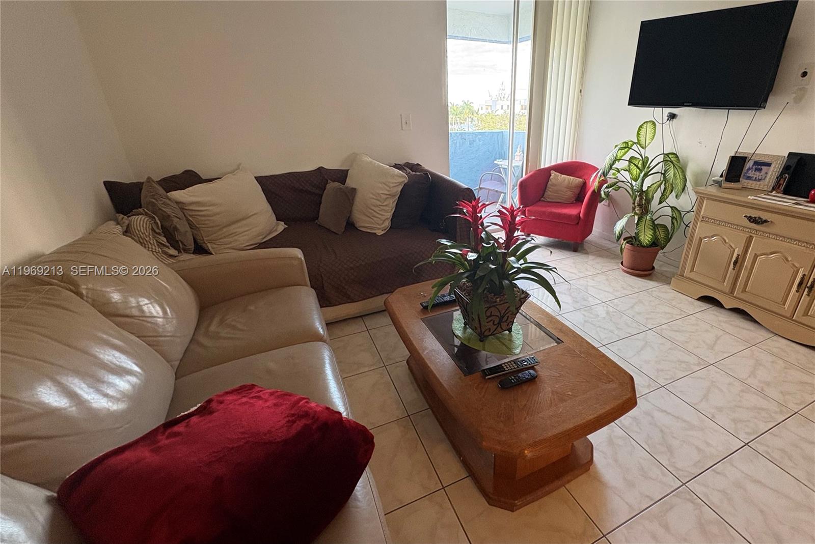 5050 NW 7th St #501 Miami, FL 33126