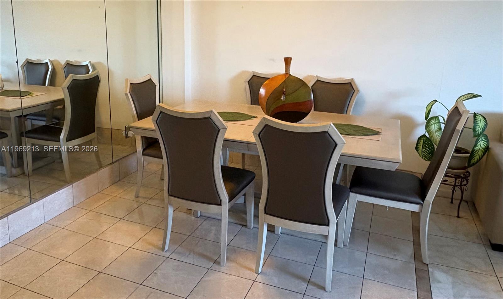 5050 NW 7th St #501 Miami, FL 33126