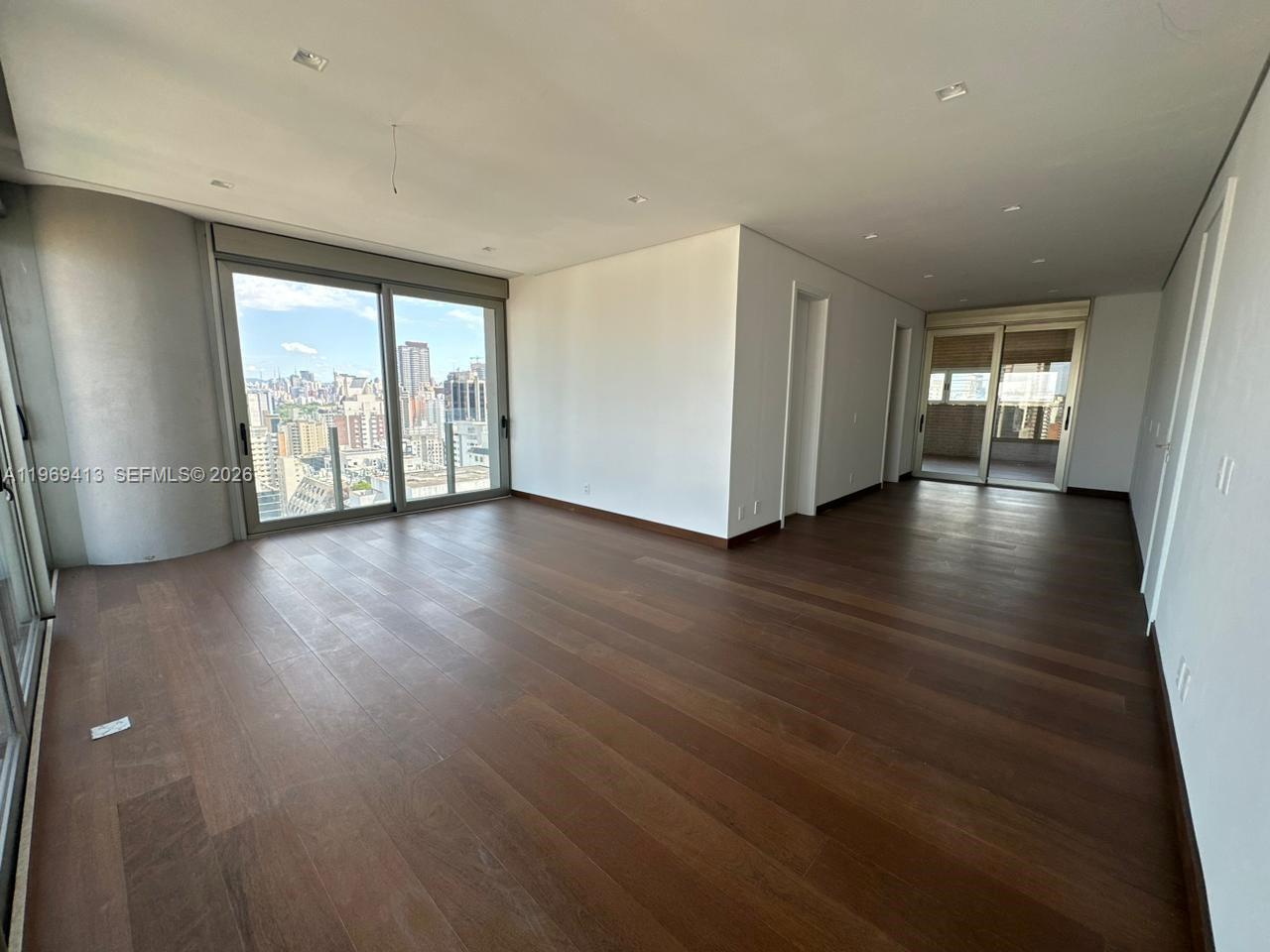 623 Rua Leopoldo Couto De Magalhães Júnior #23 