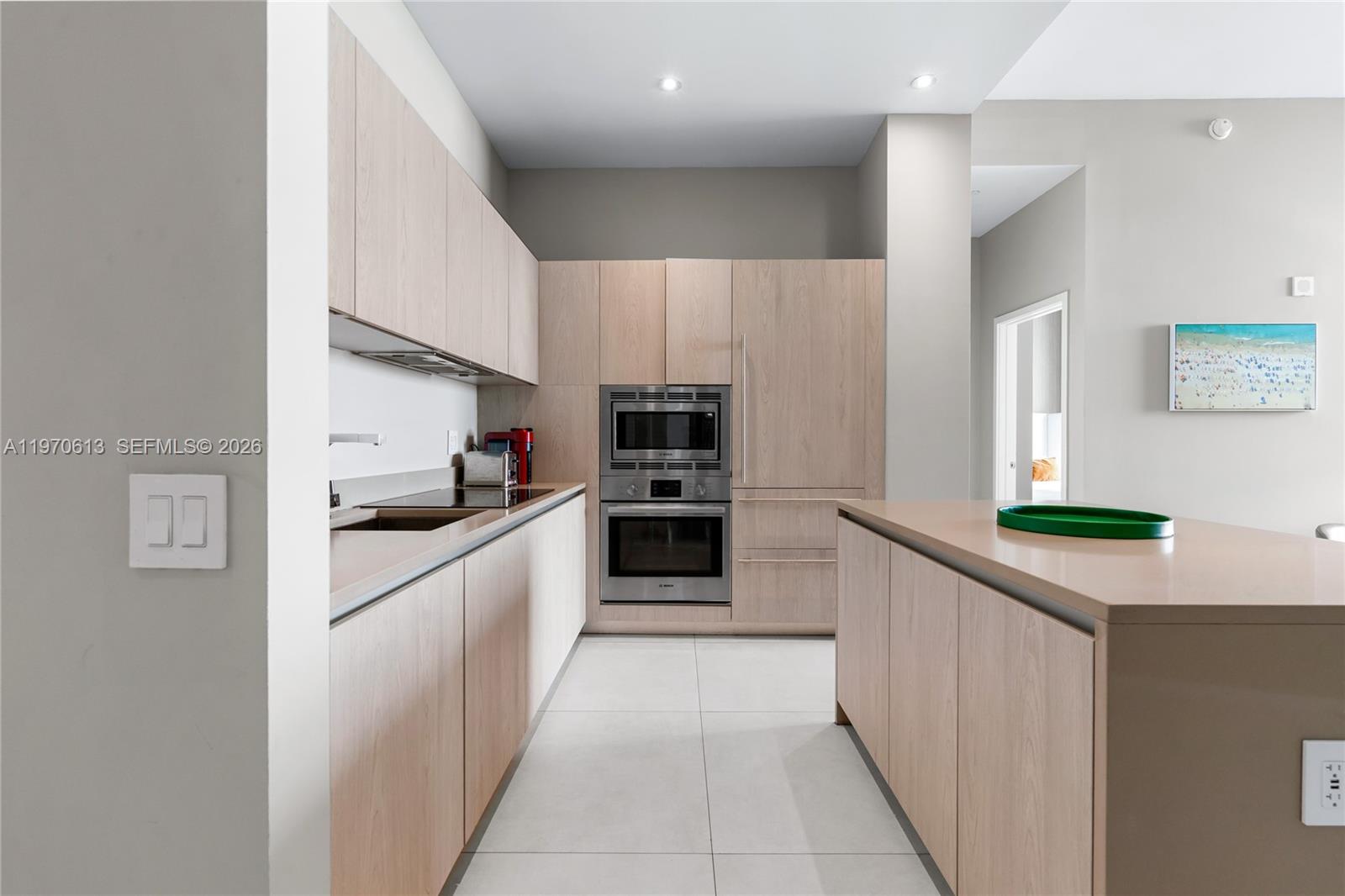 4111 S Ocean Dr #702 Hollywood, FL 33019