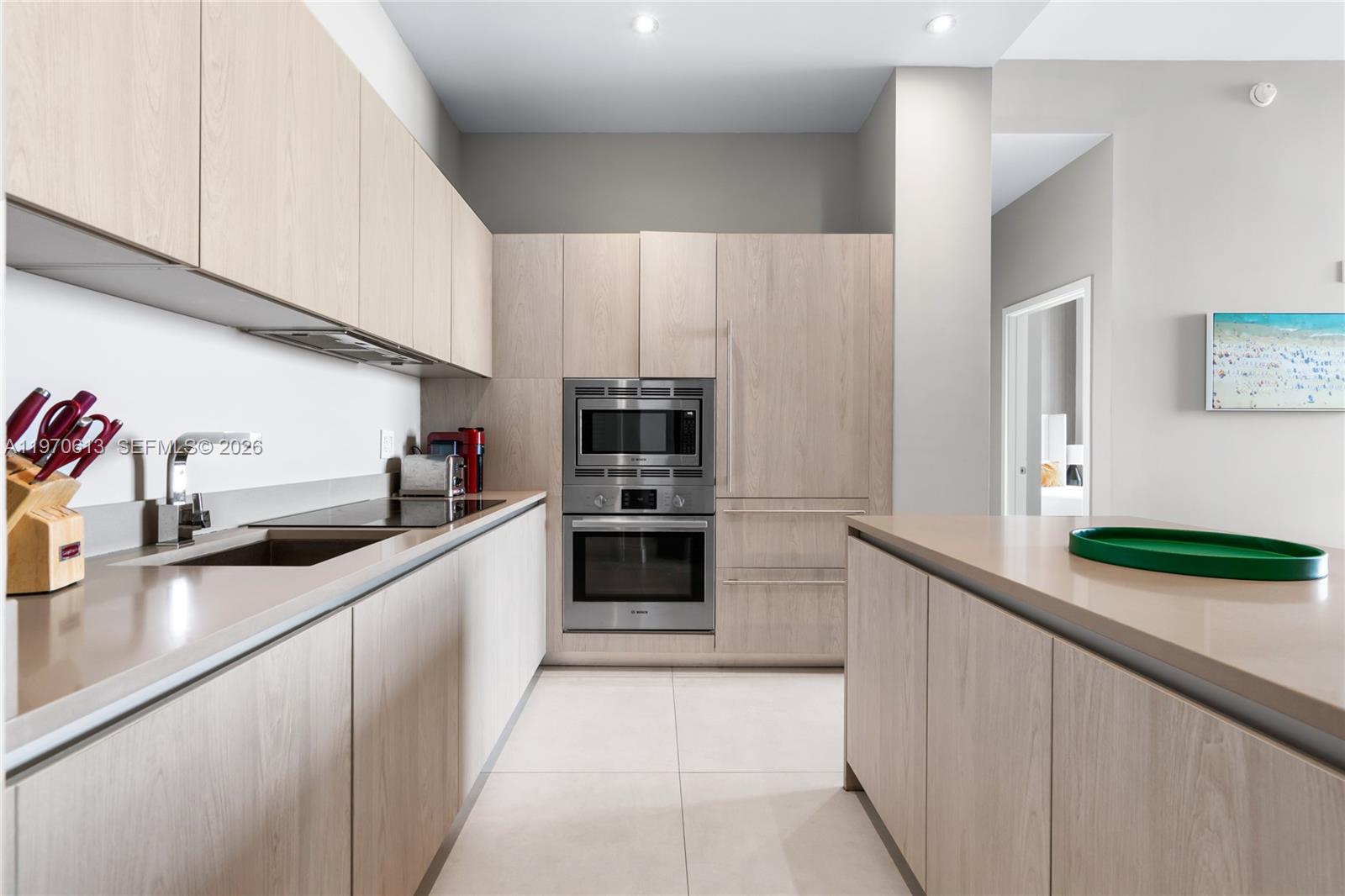 4111 S Ocean Dr #702 Hollywood, FL 33019