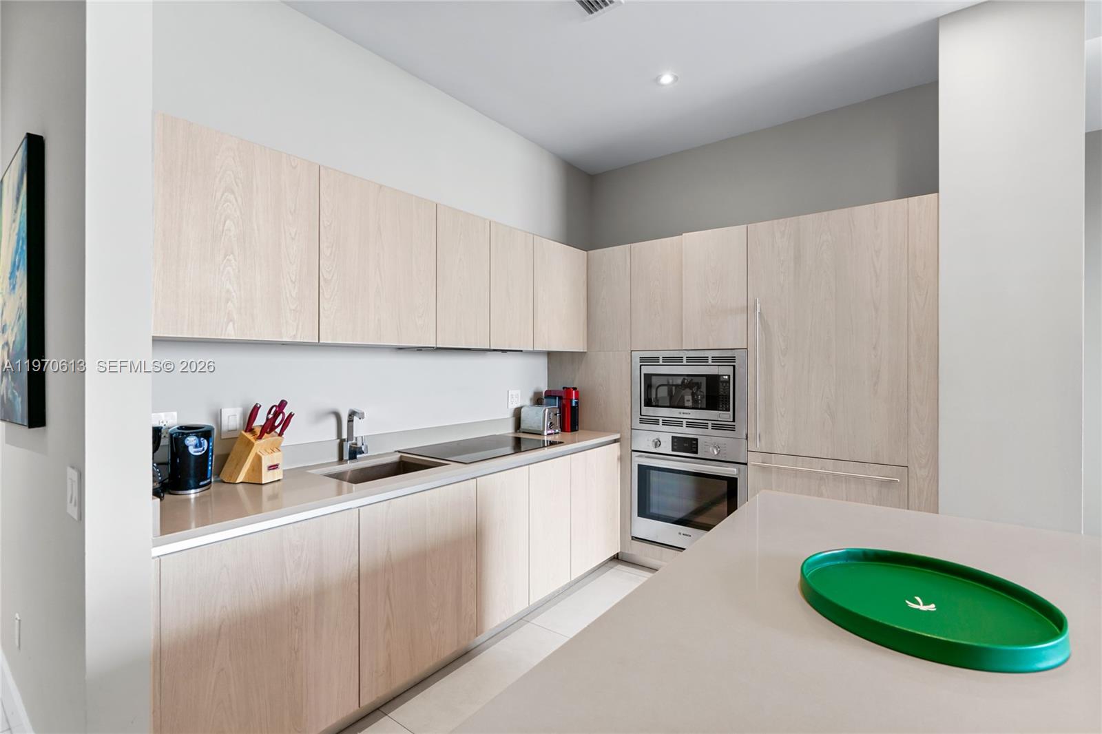 4111 S Ocean Dr #702 Hollywood, FL 33019