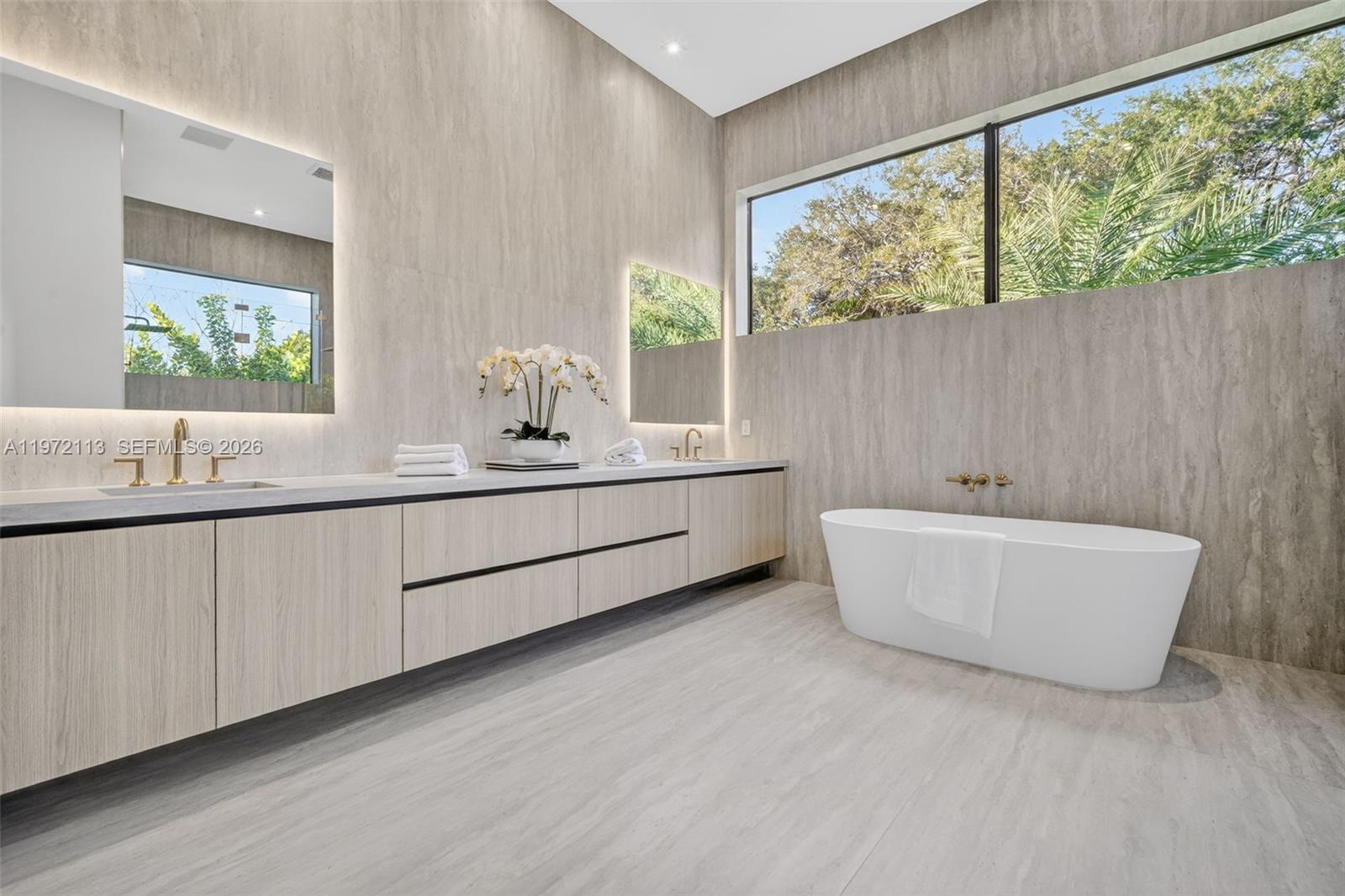 11395 SW 88th Ave Miami, FL 33176