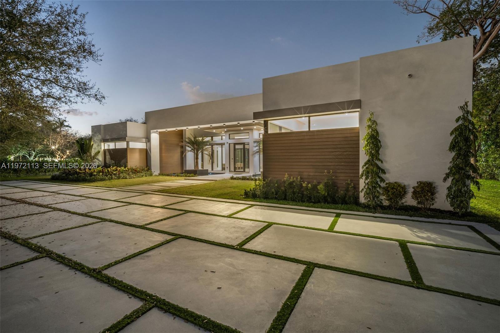 11395 SW 88th Ave Miami, FL 33176