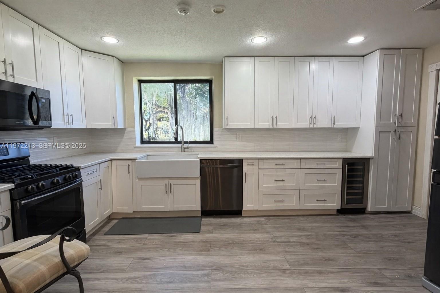 6311 La Gorce Dr Miami Beach, FL 33141