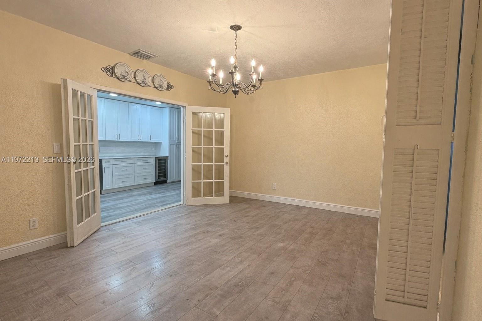 6311 La Gorce Dr Miami Beach, FL 33141