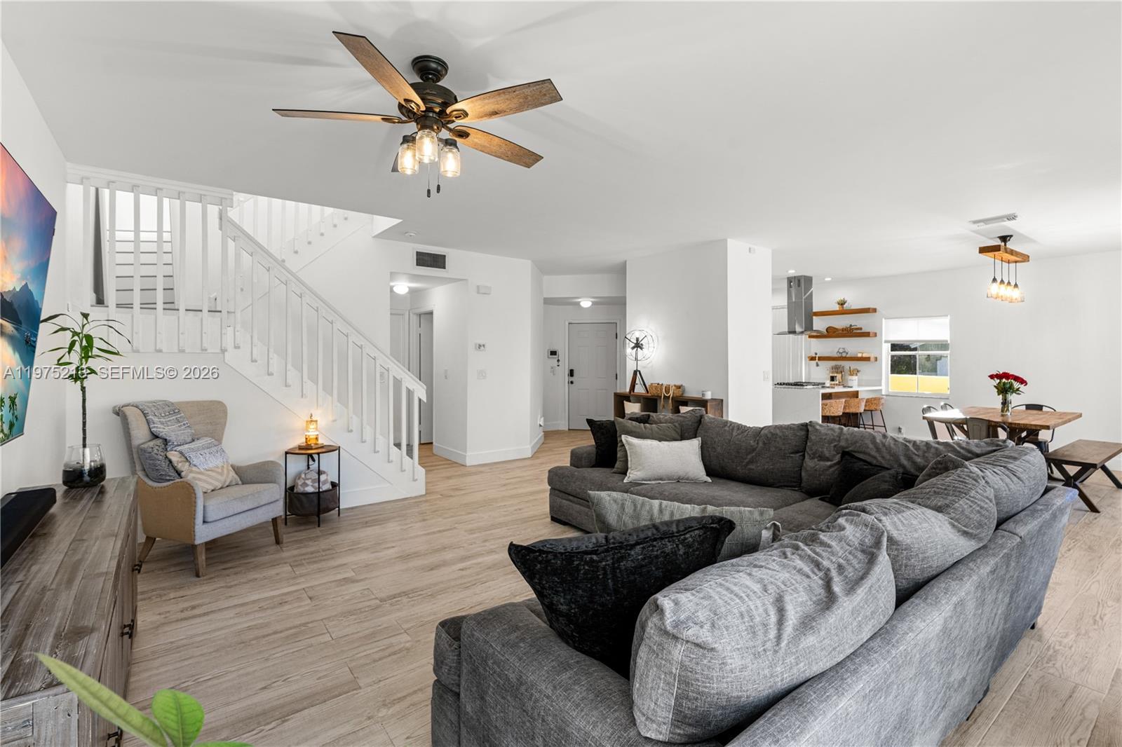 20775 NW 1st St Pembroke Pines, FL 33029