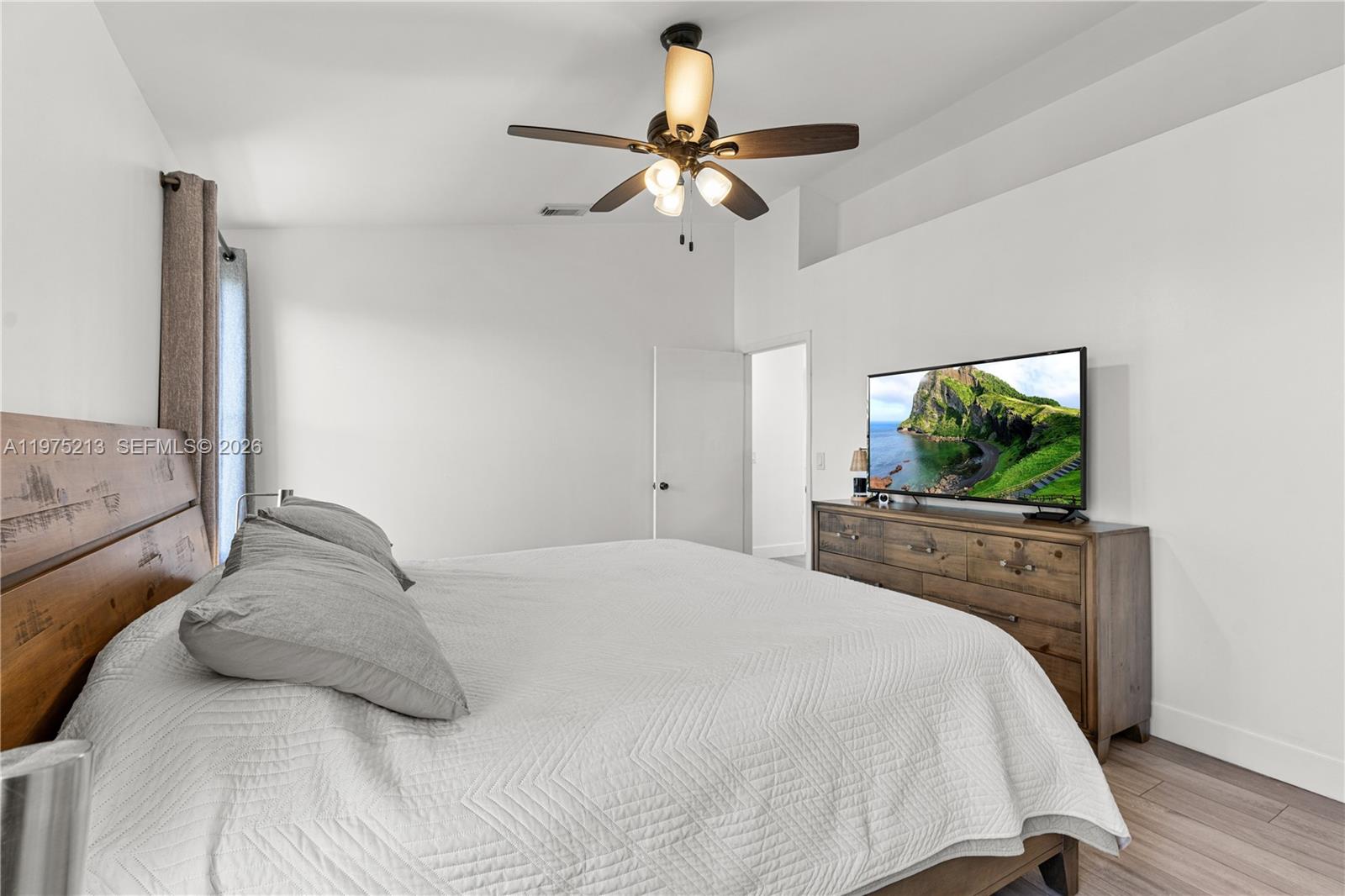 20775 NW 1st St Pembroke Pines, FL 33029