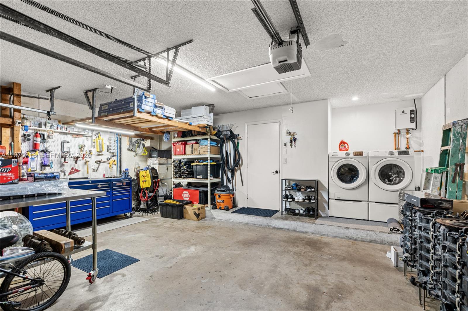 20775 NW 1st St Pembroke Pines, FL 33029