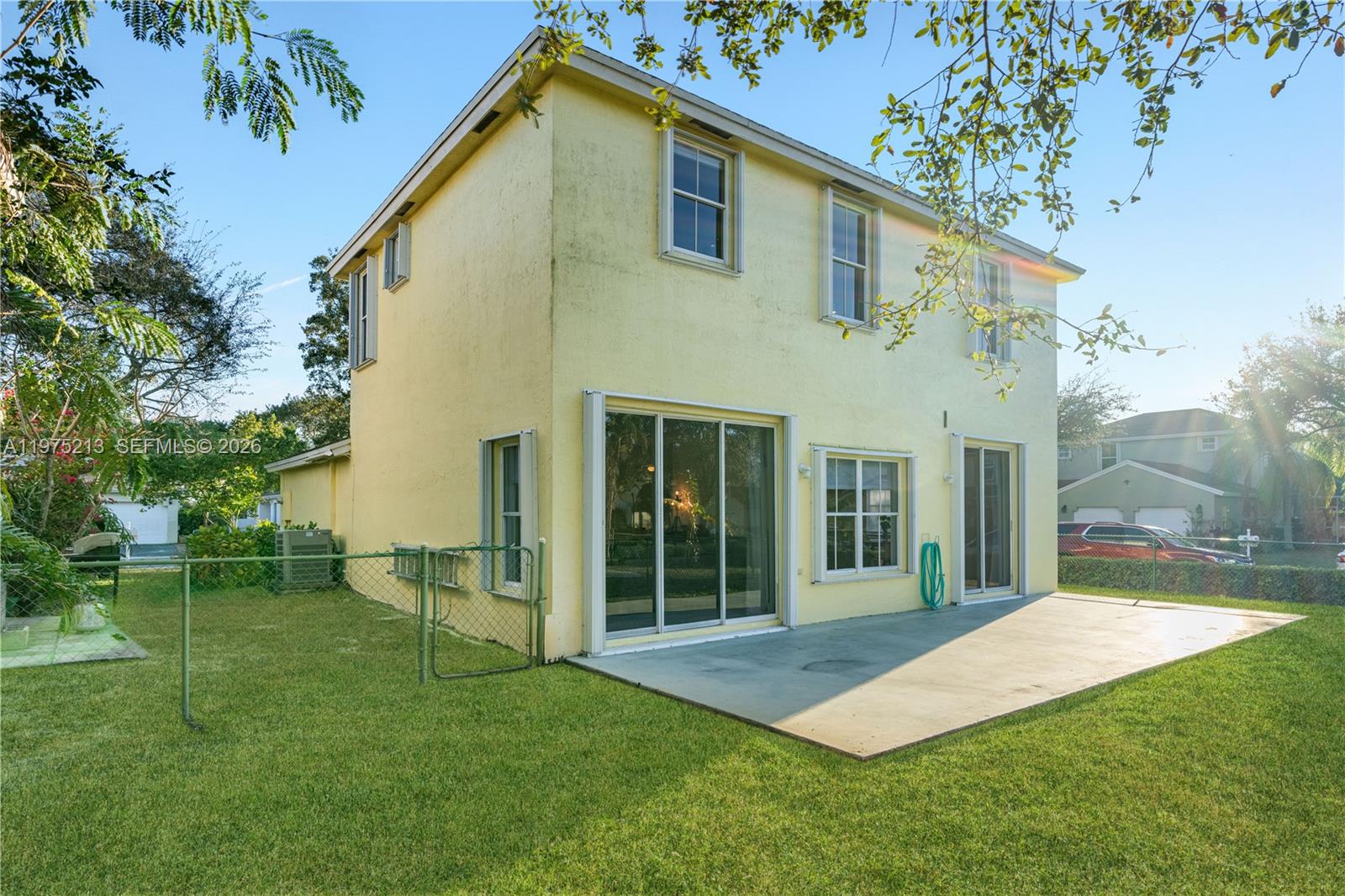 20775 NW 1st St Pembroke Pines, FL 33029