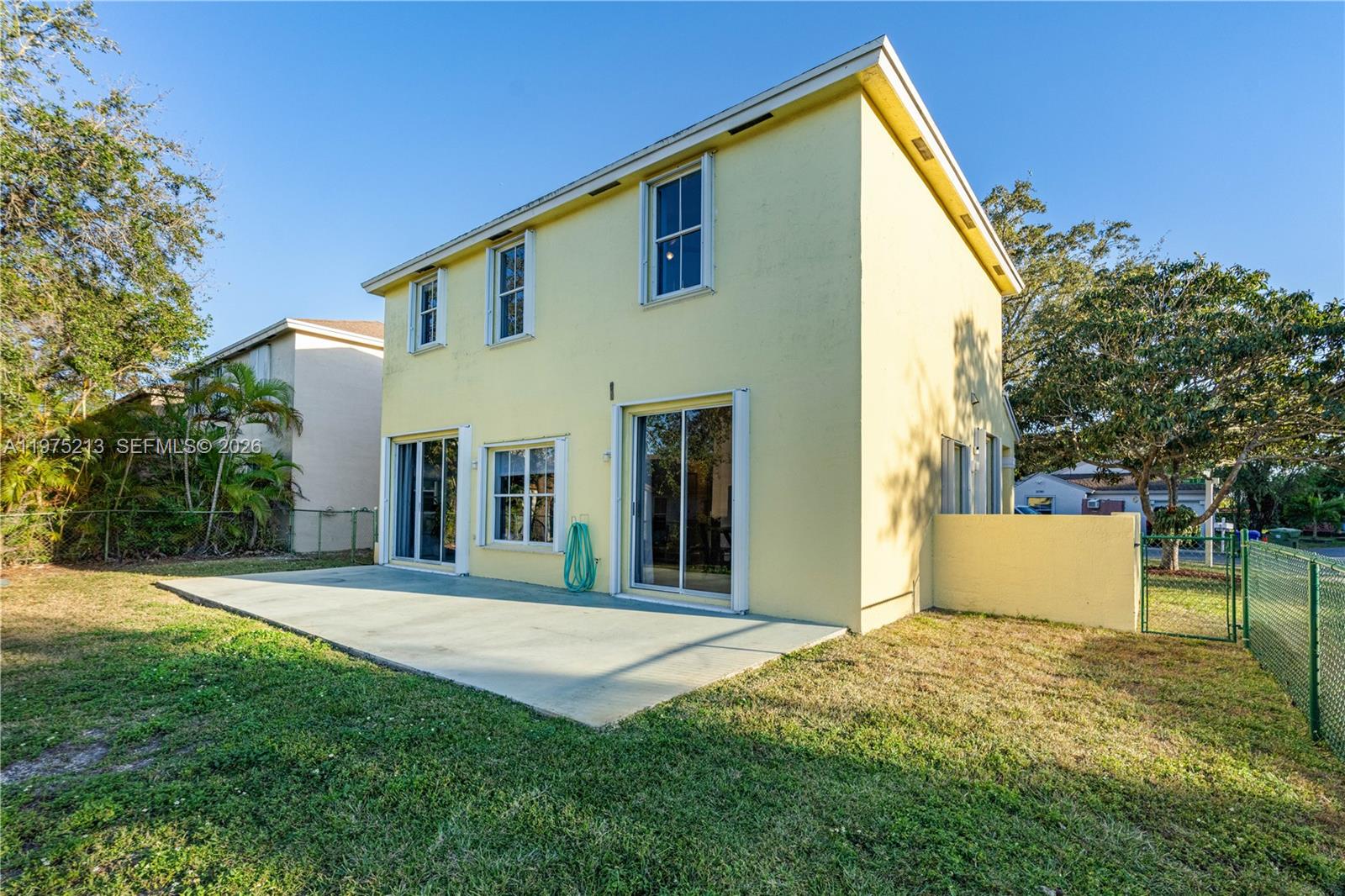 20775 NW 1st St Pembroke Pines, FL 33029