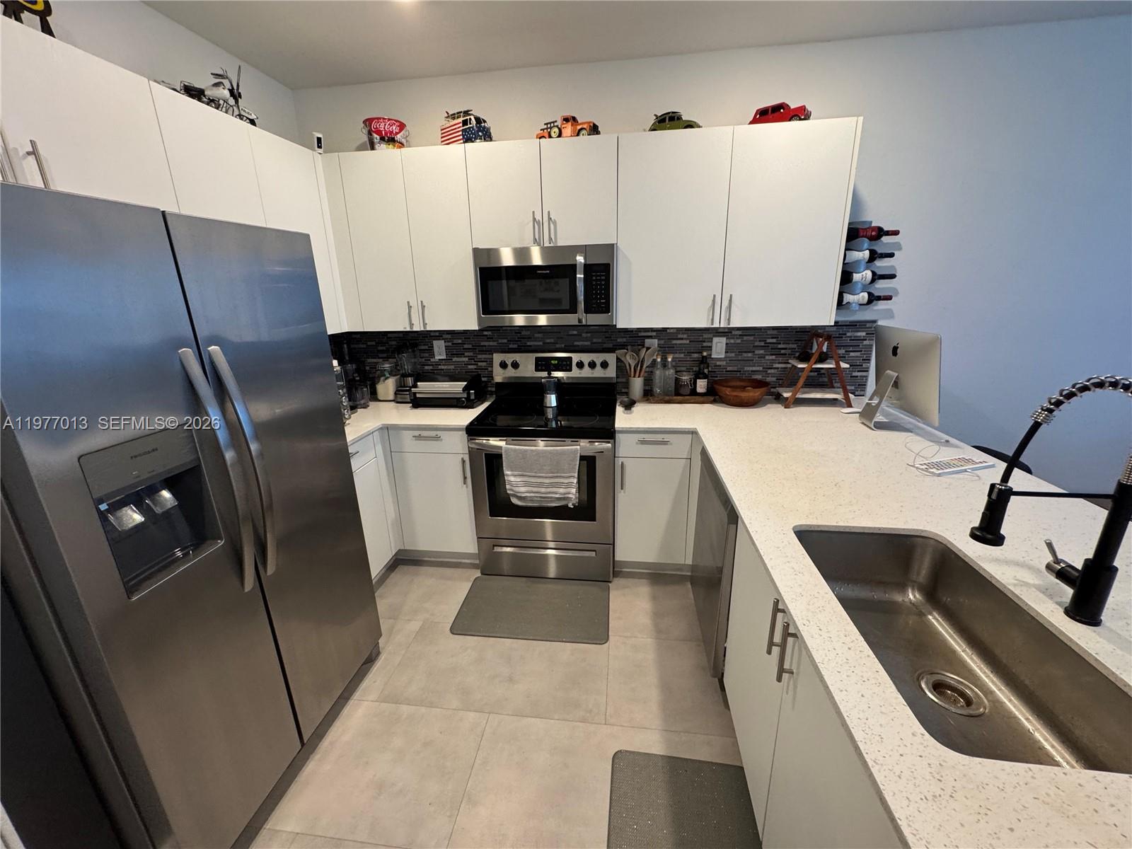 2604 SE 19th St Homestead, FL 33035