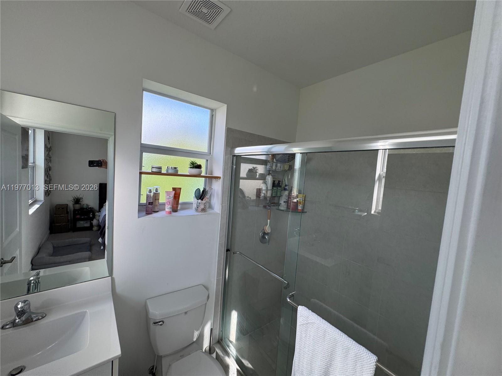 2604 SE 19th St Homestead, FL 33035