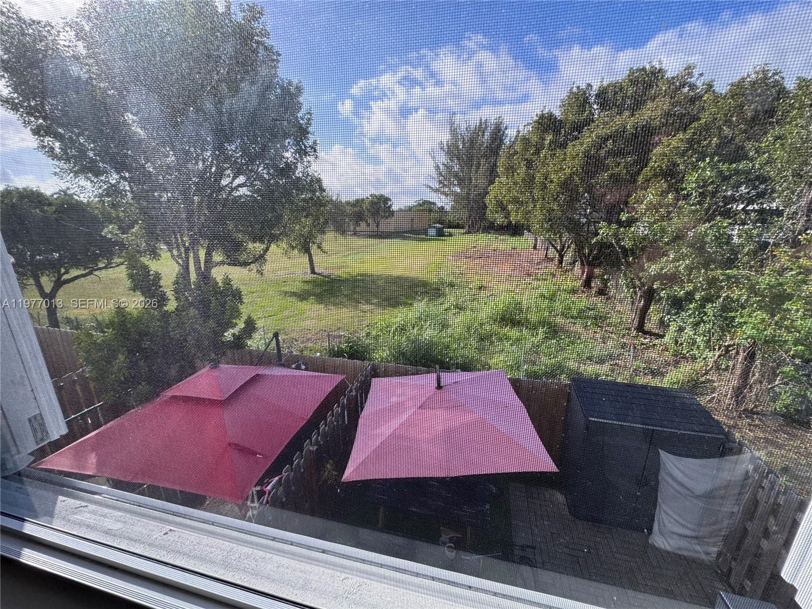 2604 SE 19th St Homestead, FL 33035