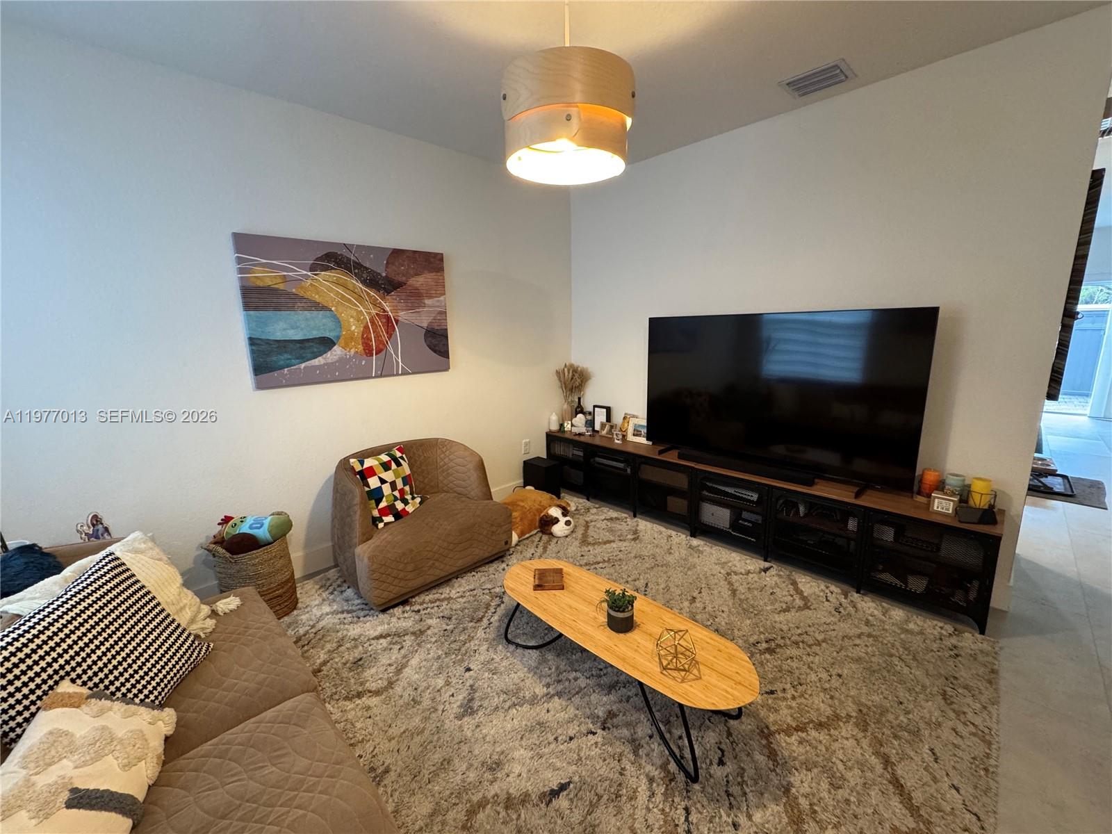 2604 SE 19th St Homestead, FL 33035