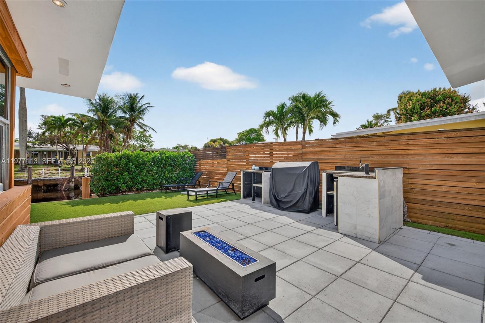 2436 Cat Cay Ln Fort Lauderdale, FL 33312