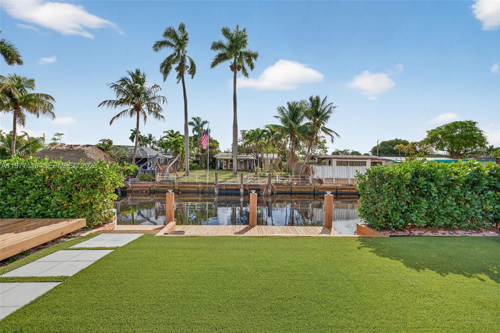 2436 Cat Cay Ln Fort Lauderdale, FL 33312