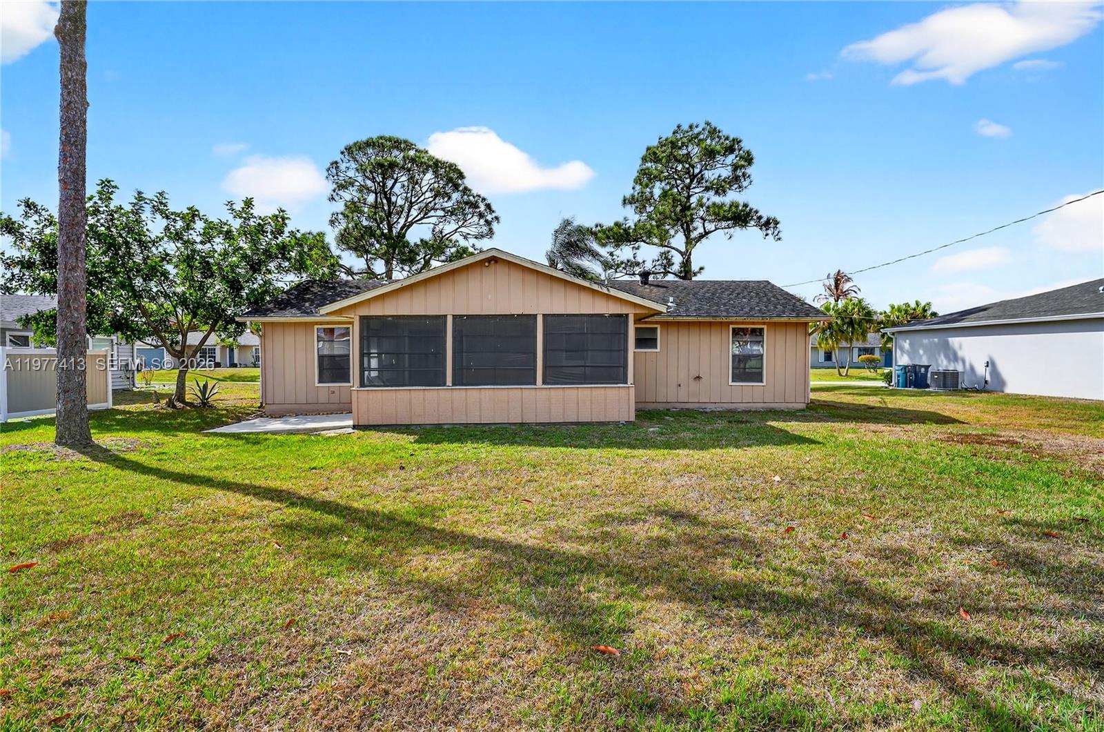 281 NE Greenbrier Ave Port St Lucie, FL 34983