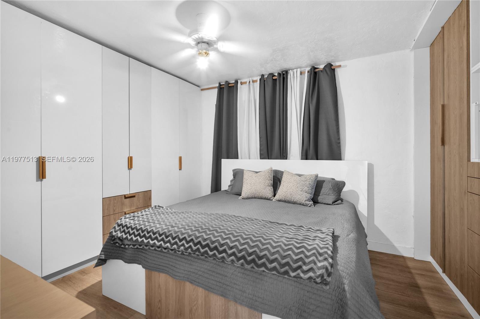 7151 Taft St Hollywood, FL 33024