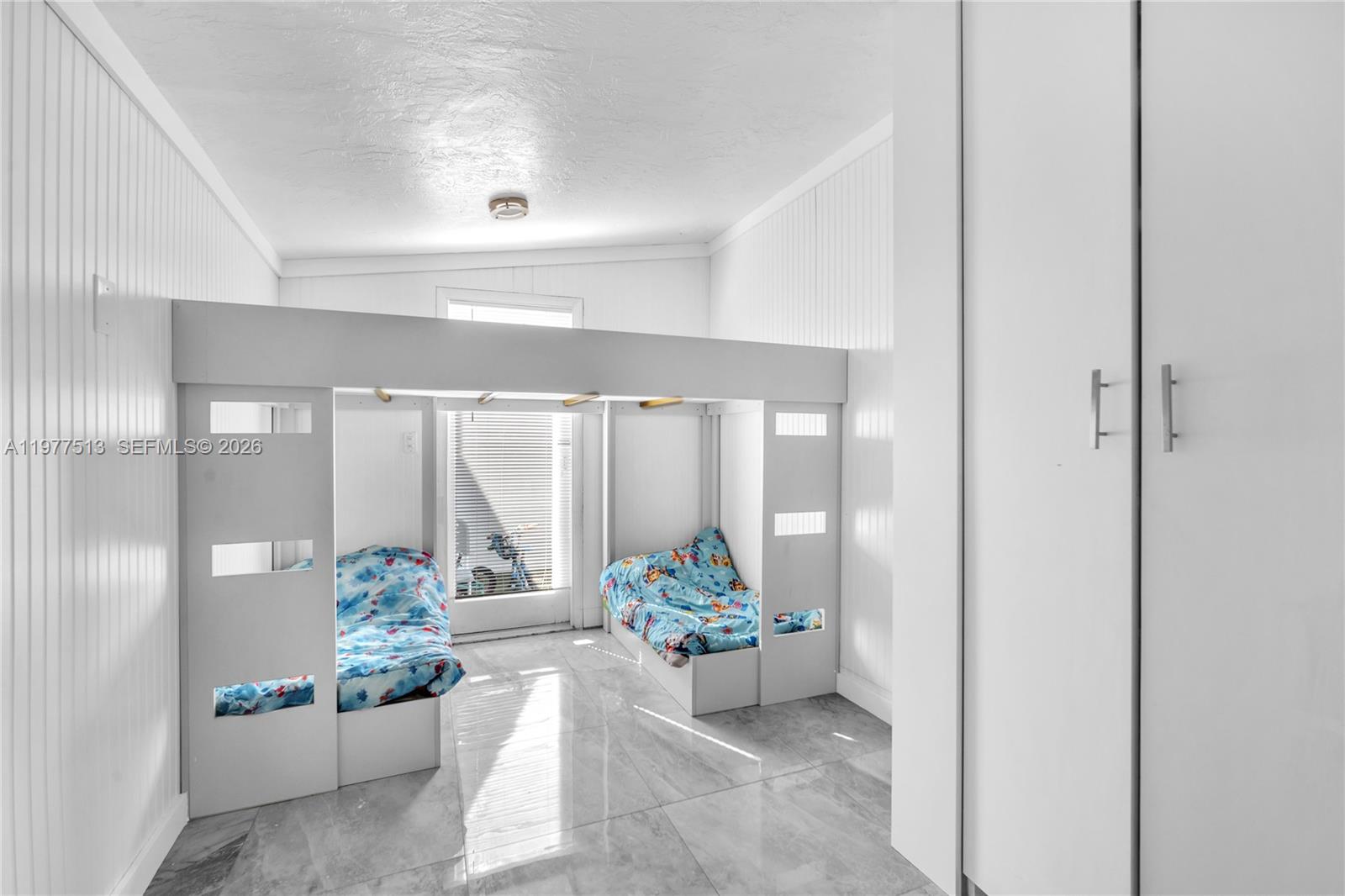 7151 Taft St Hollywood, FL 33024